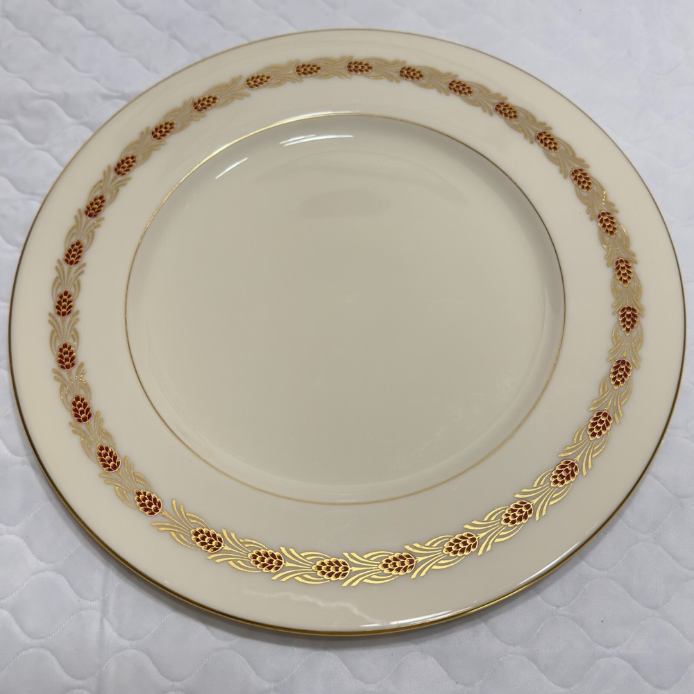 1 Lenox Pinehurst Maroon Dinner Plate USA 0407R Pinecones